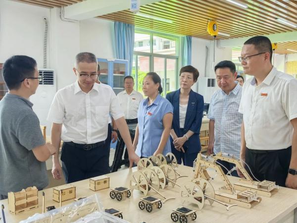 e670476bf1215d13f02475d6585d1b98.jpg e670476bf1215d13f02475d6585d1b98.jpg